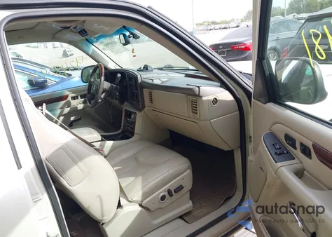 2005 Cadillac Escalade Standard из США, поврежденный, VIN 1GYEK63N25R202622